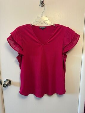 Adrianna Papell Magenta Pleated Ruffle Sleeve V-Neck Blouse